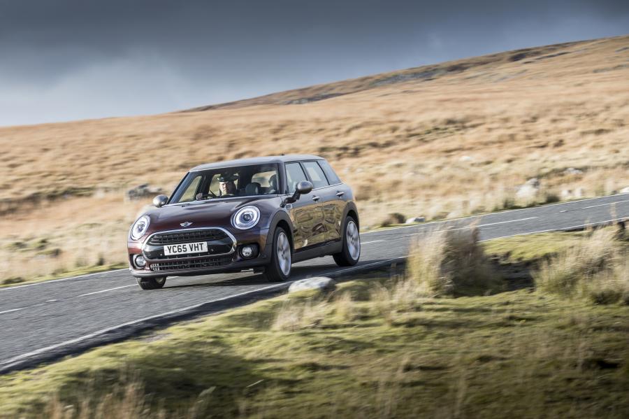  Mini Cooper D Clubman 2015 года  (UK) (фото 19 из 127)